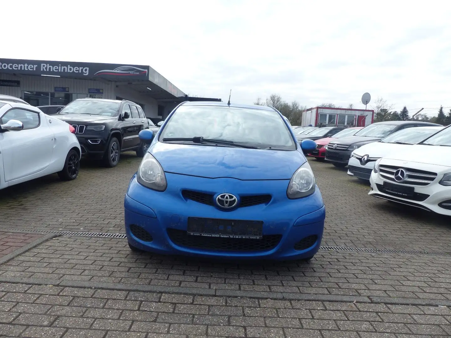 Toyota Aygo AYGO Basis Klima Servo EF Tüv 1.Hnd Blau - 1
