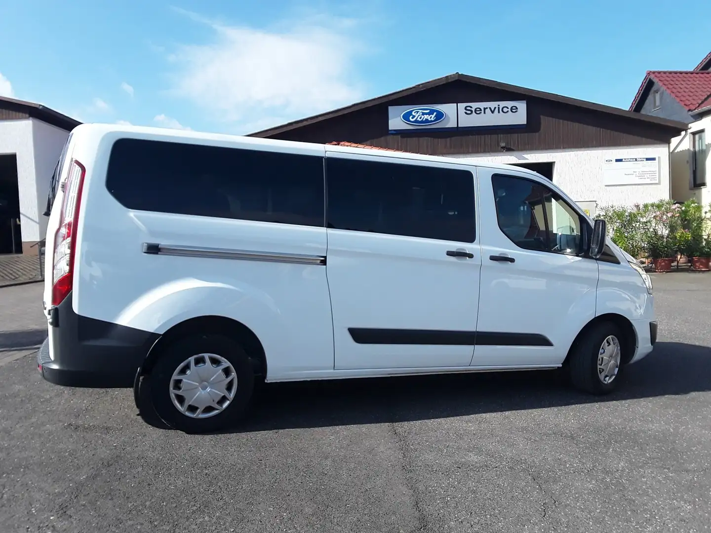 Ford Transit Custom 310 L2H1 VA Trend Doppelklima Neuer Motor Weiß - 2
