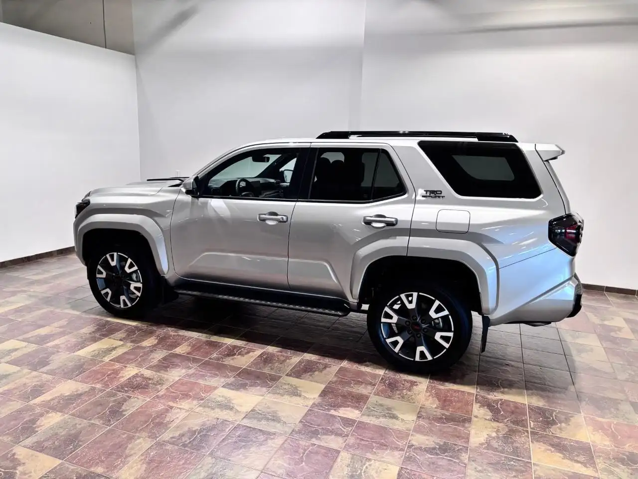Toyota 4-Runner снимка Toyota 4-Runner