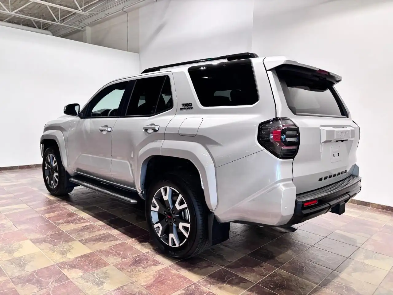 Toyota 4-Runner снимка Toyota 4-Runner