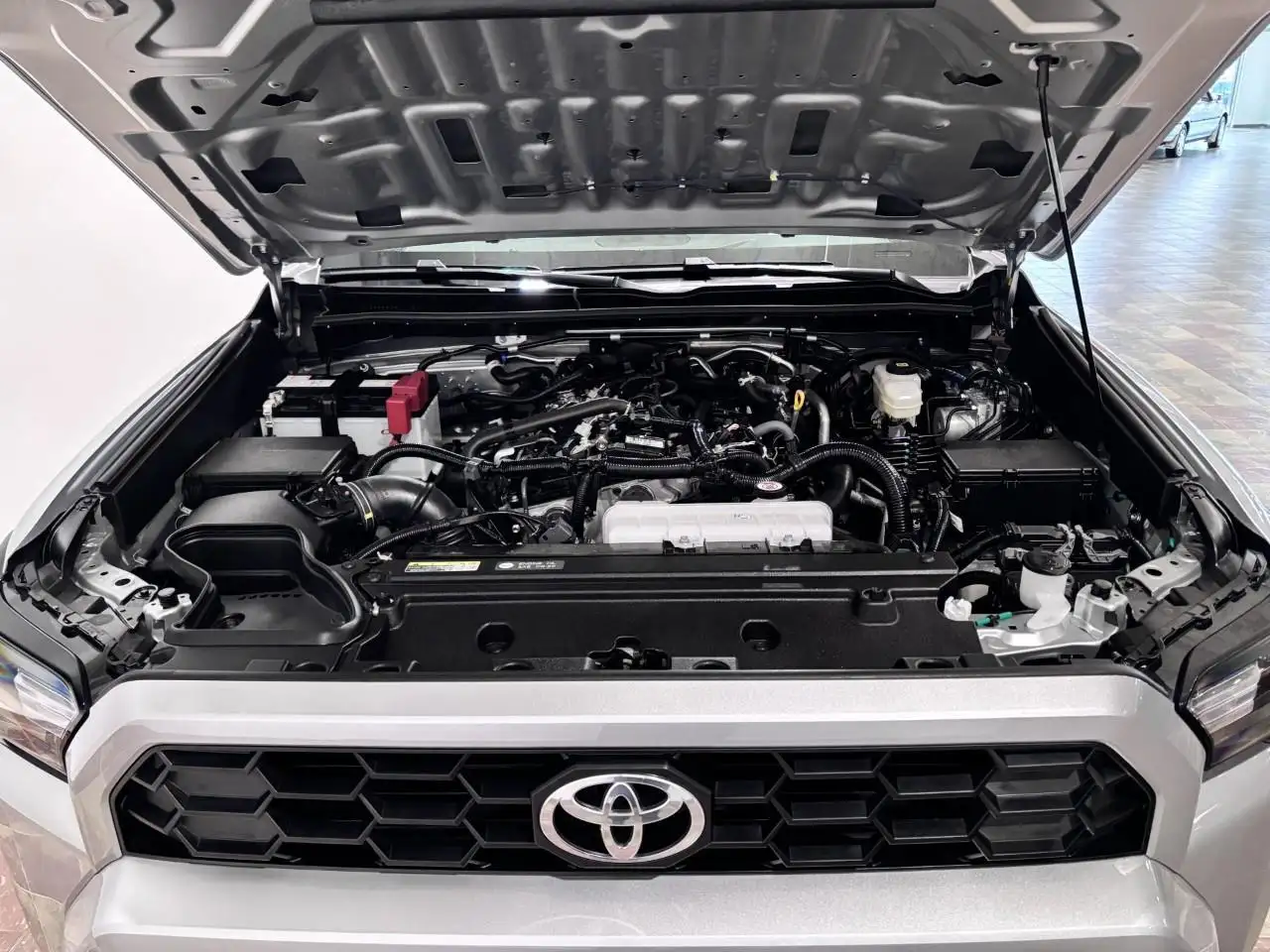 Toyota 4-Runner снимка Toyota 4-Runner