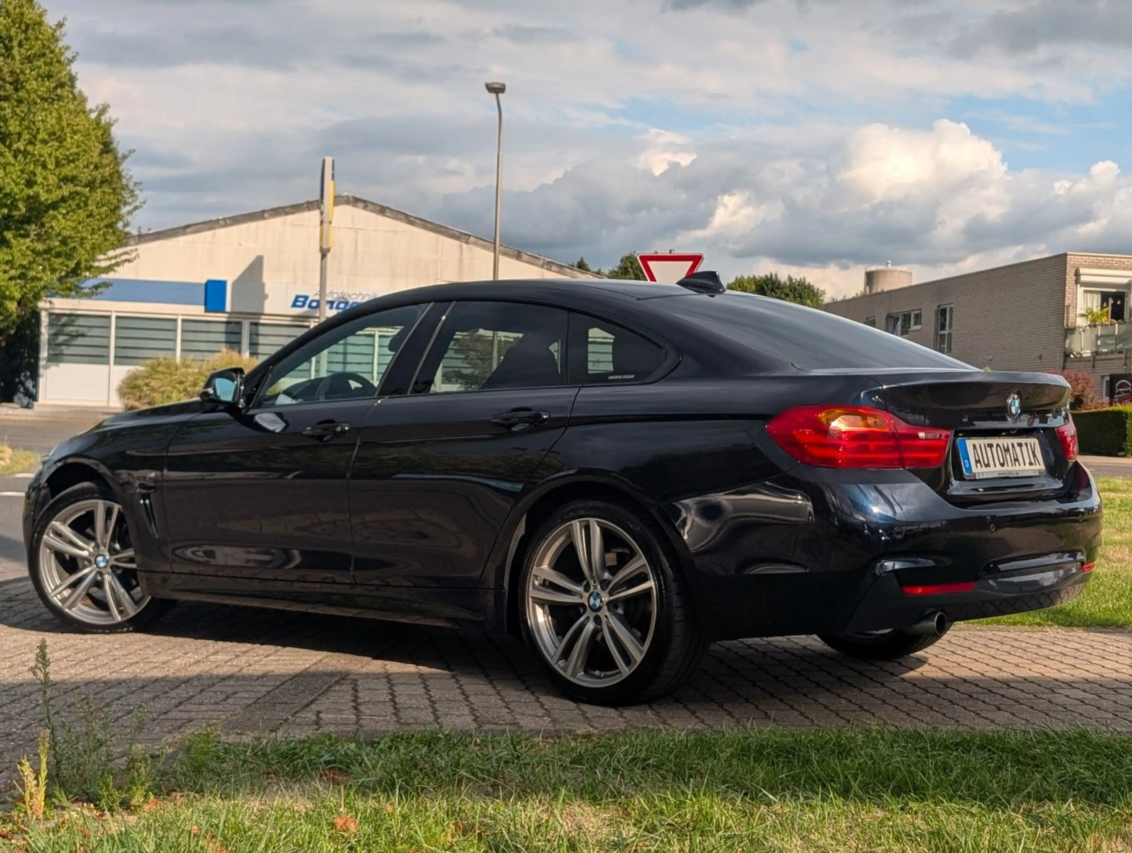 BMW 420 4 Gran Coupe 420 d xDrive Sport-Paket M / M-Tech — photo 9