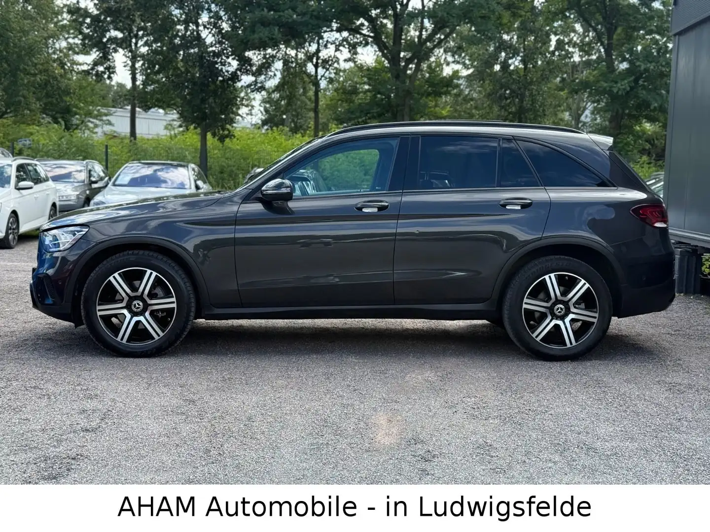Mercedes-Benz GLC 220 d 4Matic|PANO|VIRTUAL|LED|KAM|NIGHT|AMBI Grau - 2