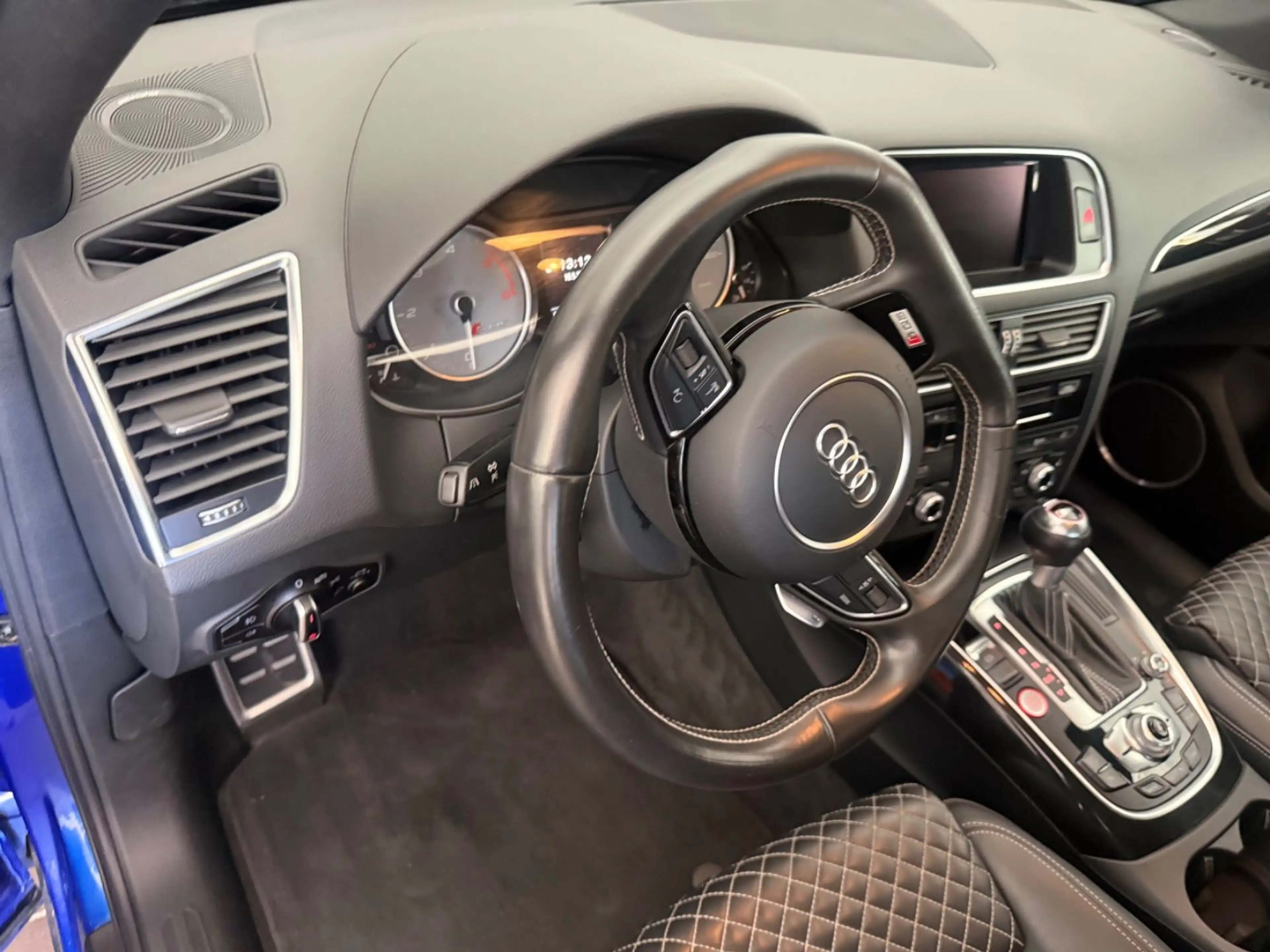 Audi SQ5 3.0 TDI Compettition — photo 15