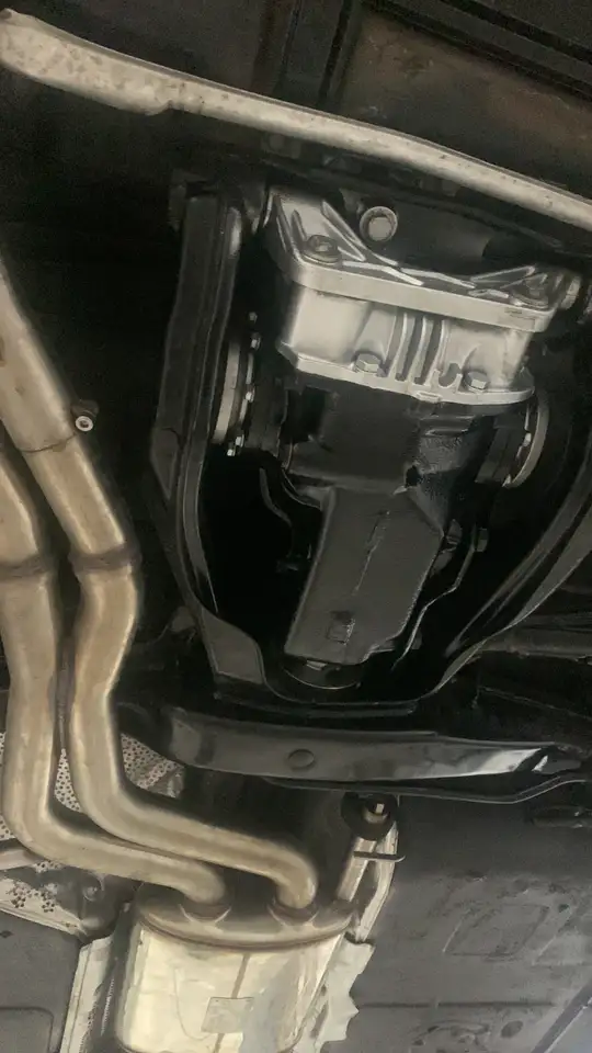 BMW 540i V8, foto 12