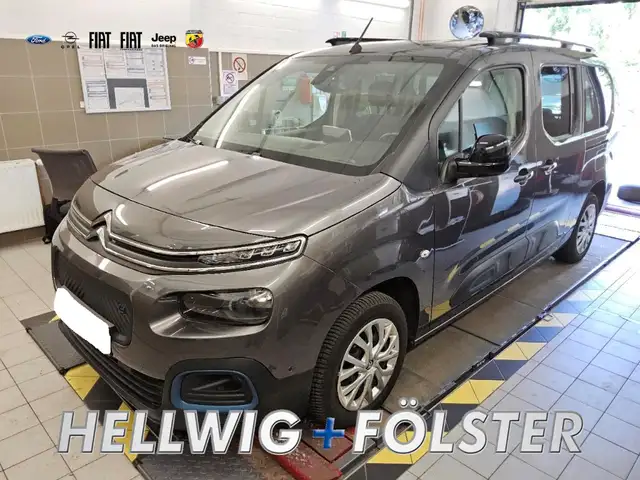 Citroen Berlingo Feel XL 11kw Charger Kamera PDC v+h