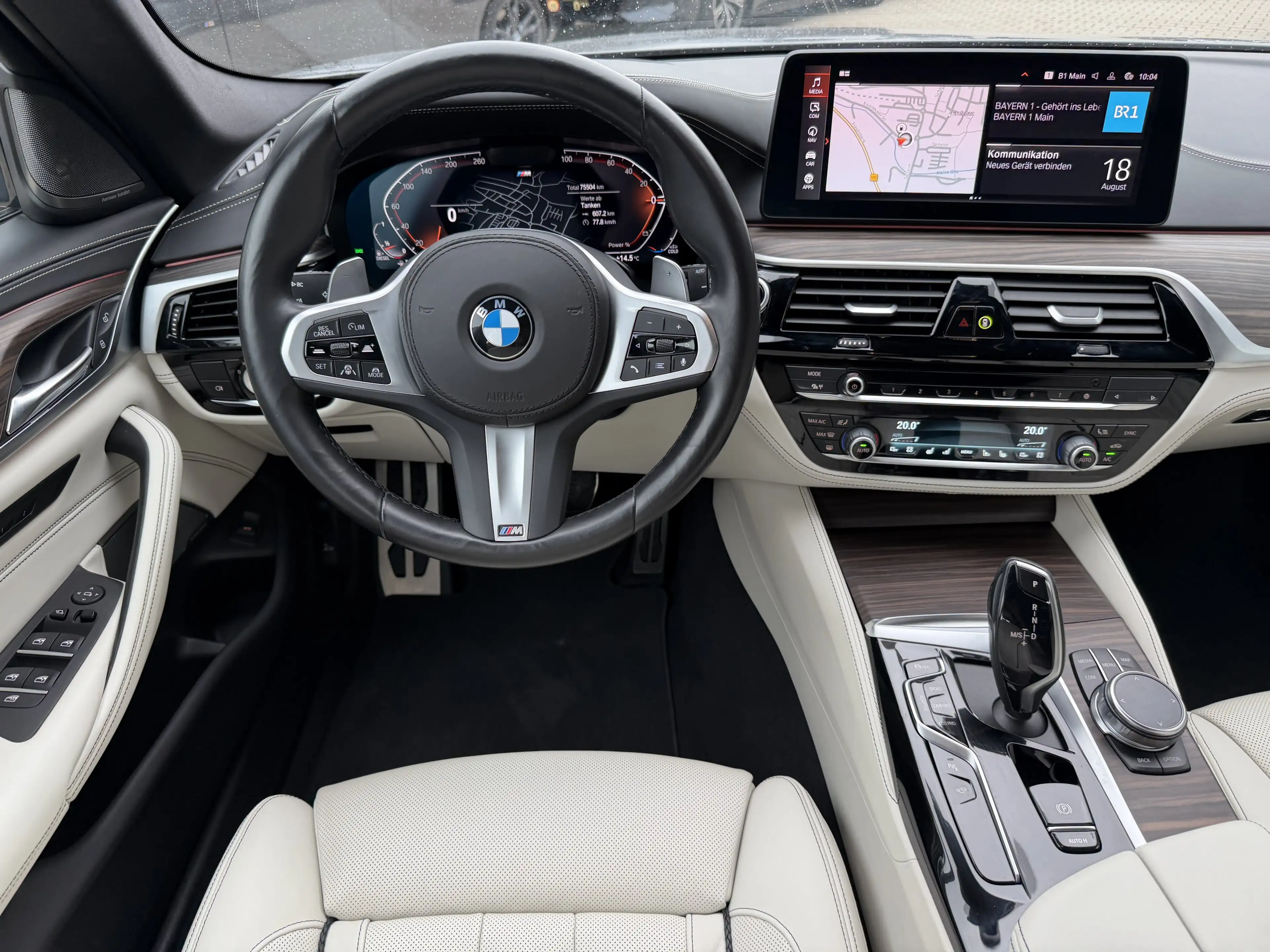 BMW 540 d xDrive Touring — photo 7