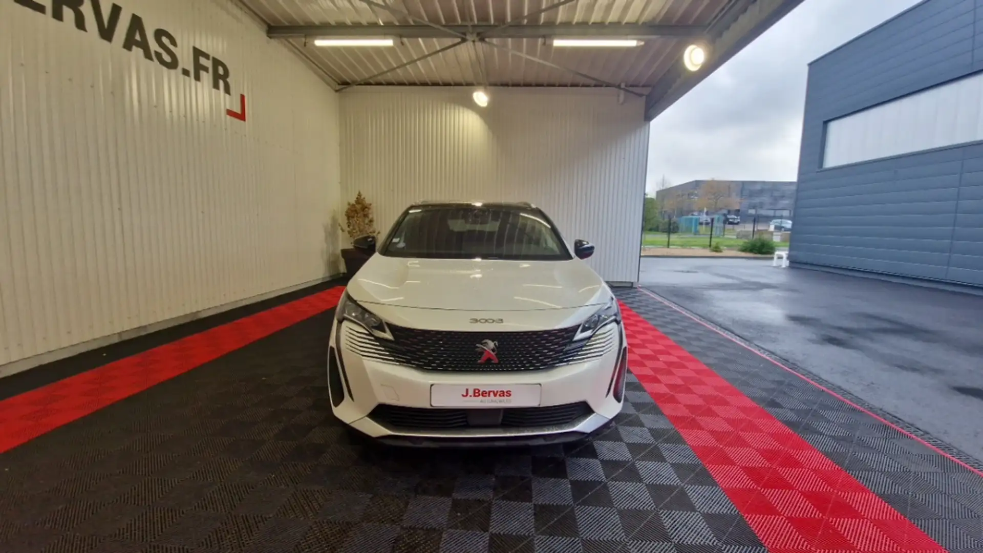 Peugeot 3008 PURETECH 130CH SS EAT8 GT Weiß - 2