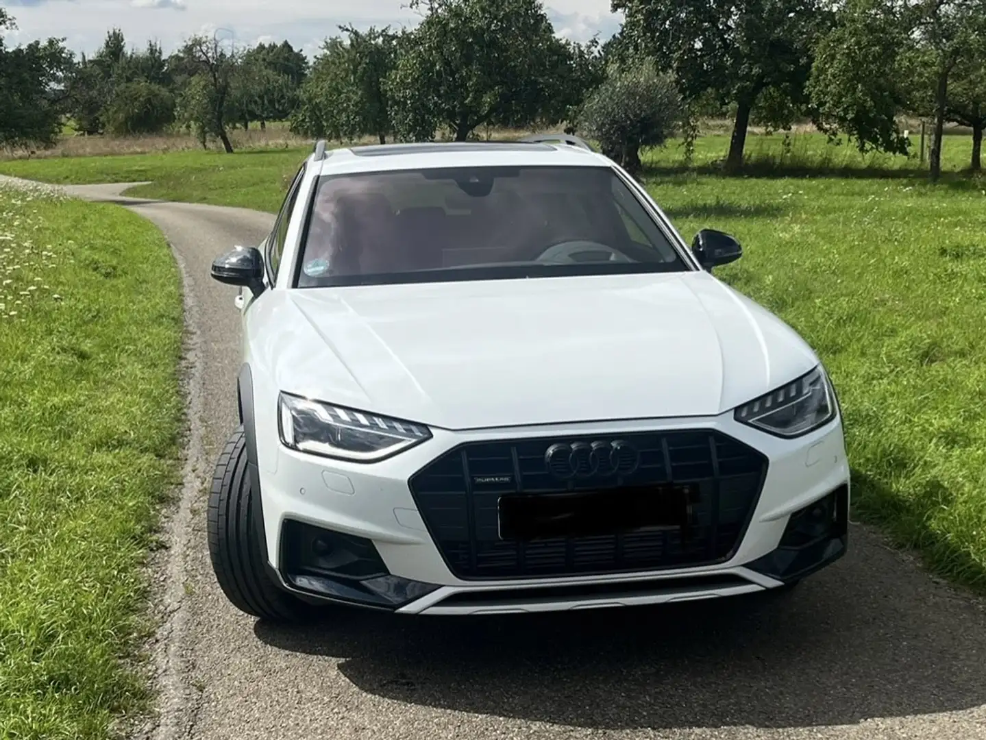 Audi A4 allroad 45 TFSI *HuD*B&O*Pano*AHK*Matrix* uvm Weiß - 2