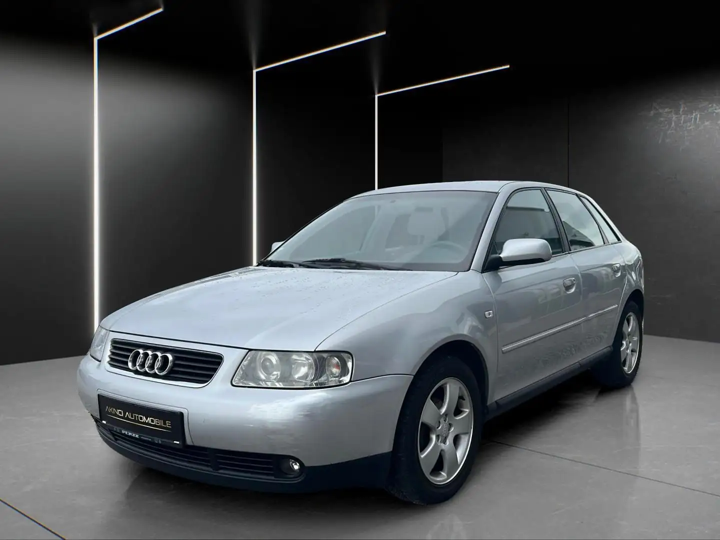 Audi A3 1.6 Ambition *Tüv2026*Pdc*Shz*Klima*Tempomat Argent - 2