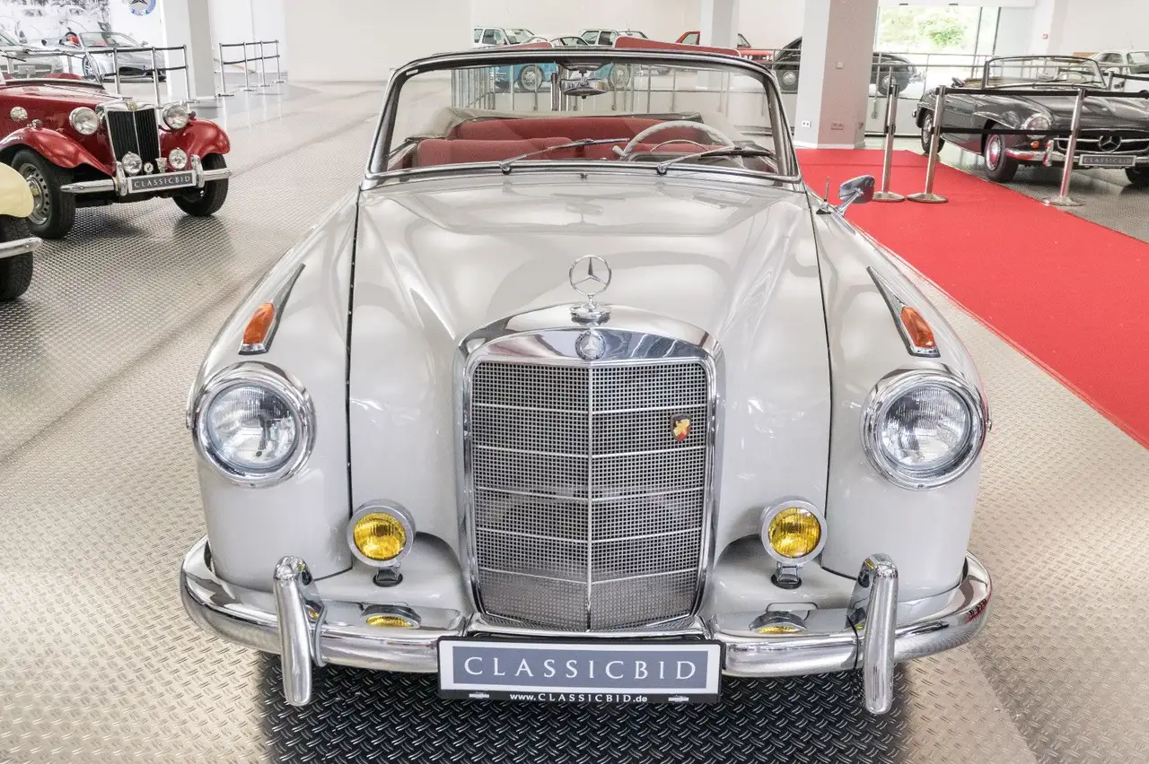 Mercedes-Benz 220 S Ponton Cabriolet, foto 5