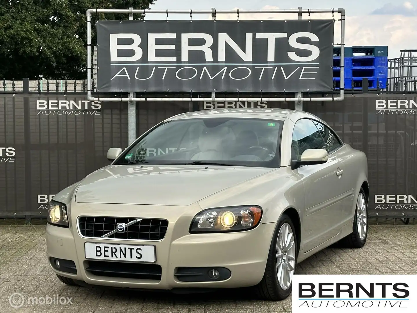 Volvo C70 Convertible 2.4i Momentum|Trekhaak|Hout inleg Beige - 2