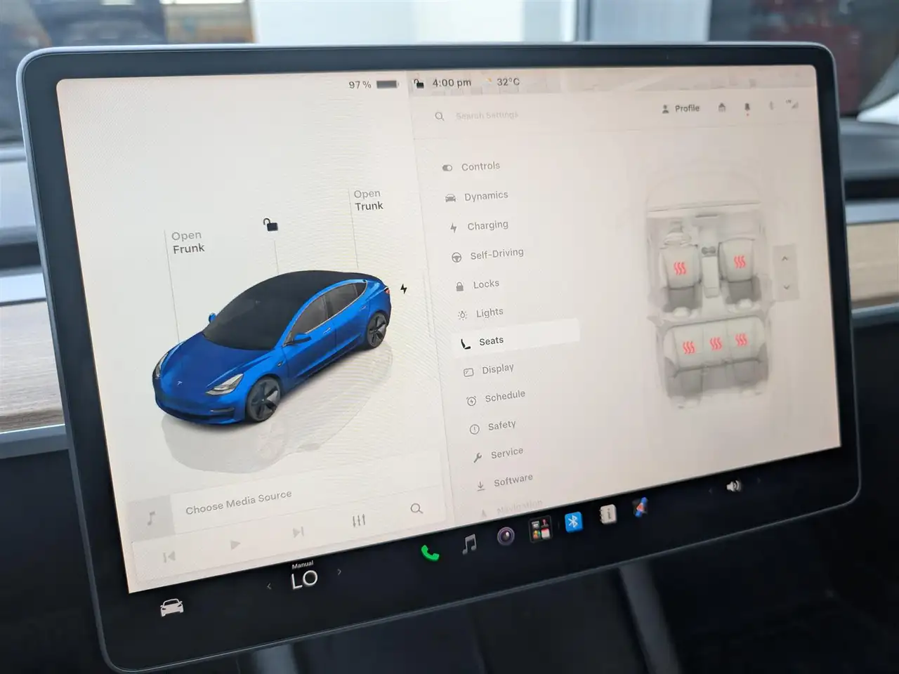 Tesla Model 3 photo Tesla Model 3