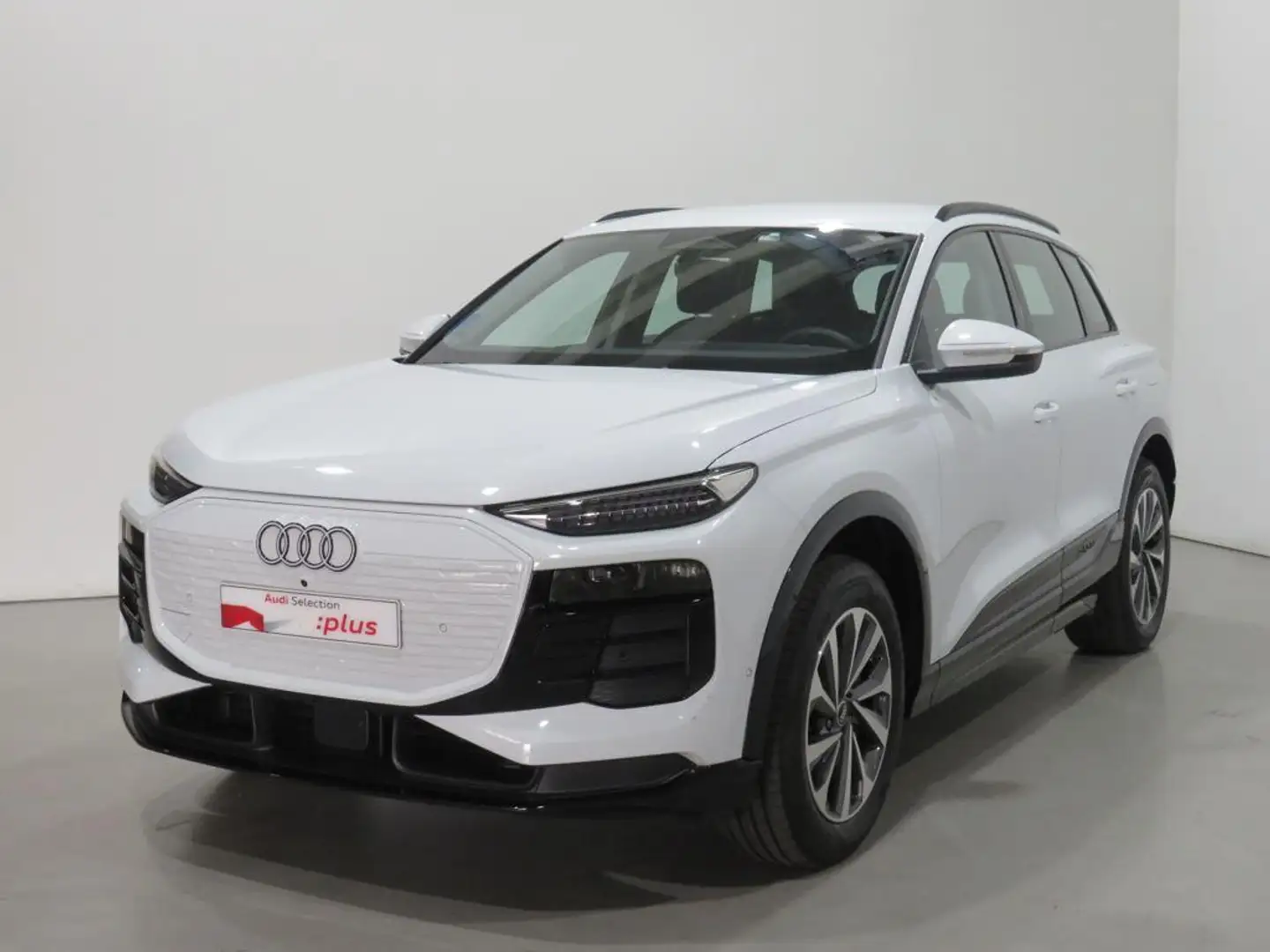 Audi Q6 e-tron Advanced 185kW 83KWh Weiß - 1