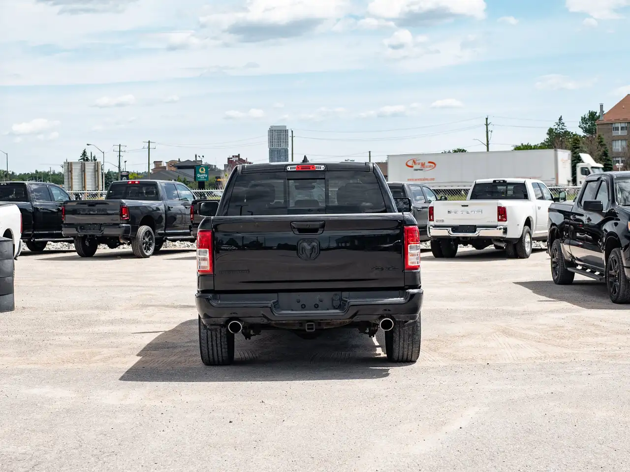 RAM 1500 photo RAM 1500