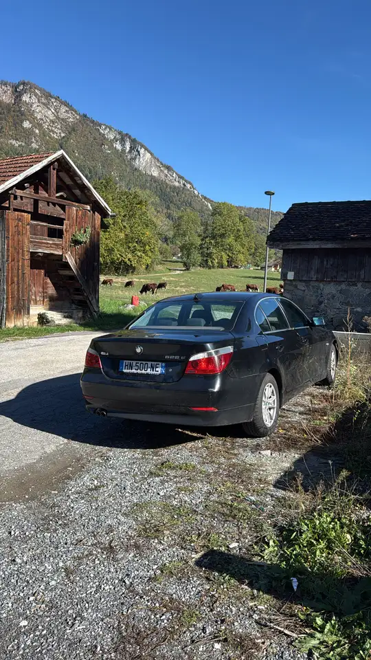 BMW 525