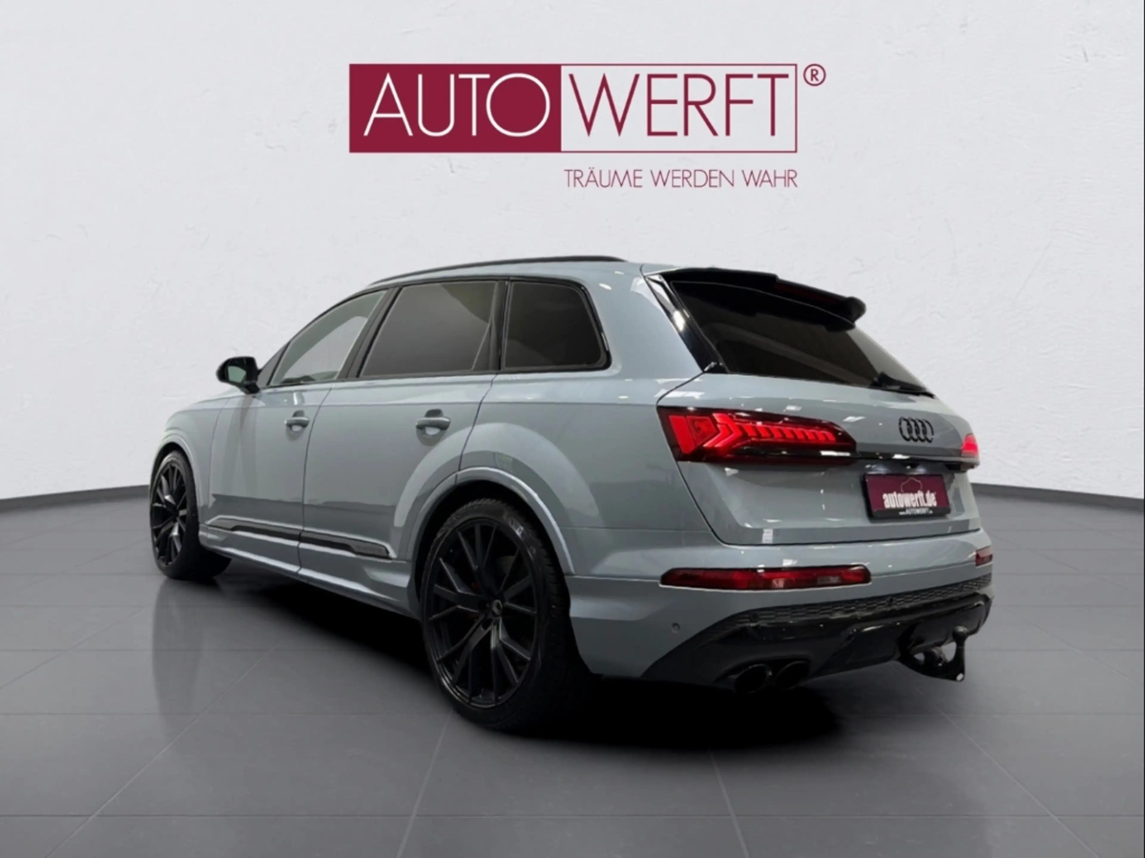 Audi SQ7 4.0 TFSI QU BLACK FAHRWERKSPAKET MATRIX PANO AHK 3 — photo 4