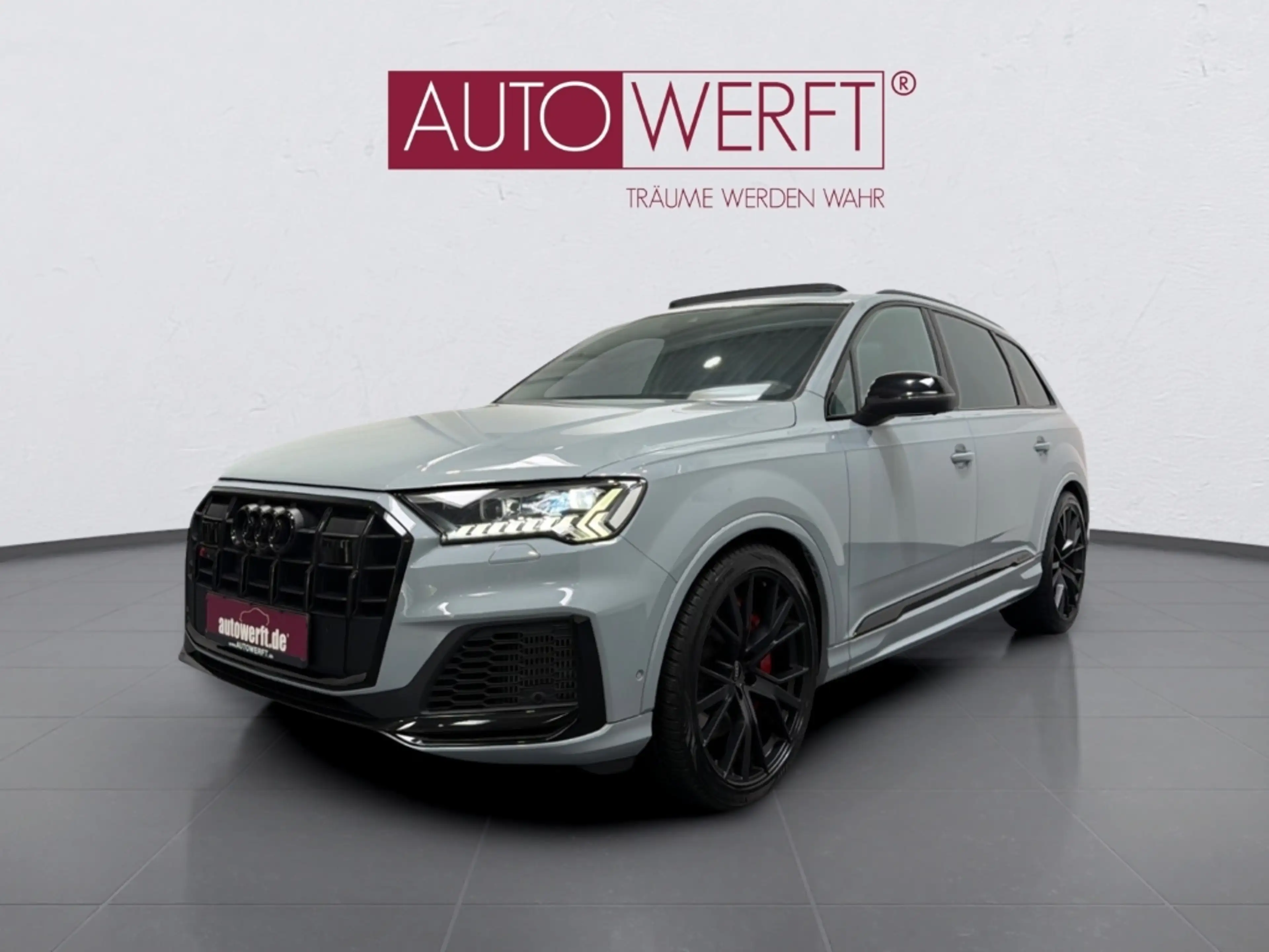 Audi SQ7 4.0 TFSI QU BLACK FAHRWERKSPAKET MATRIX PANO AHK 3