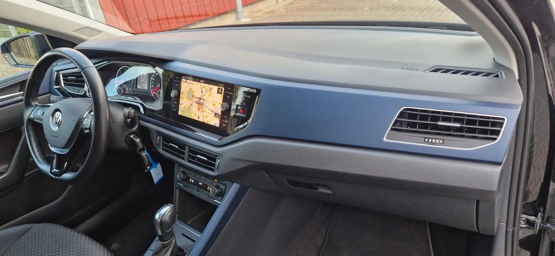 Volkswagen Polo VI United 1 Hand 1,6TDI DSG AHK ACC Schwarz - 1