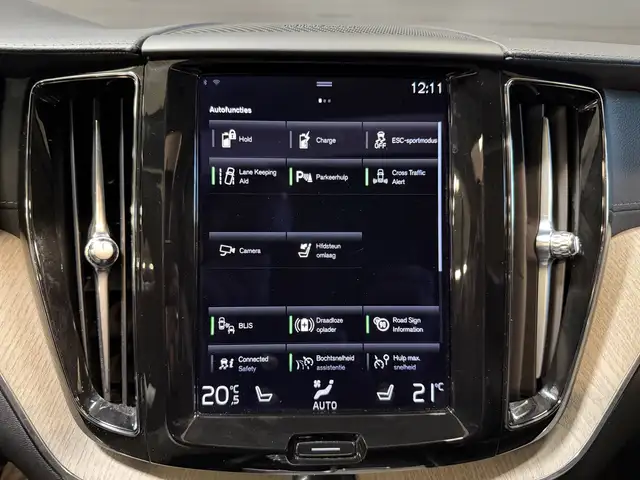 Volvo XC60 view 20