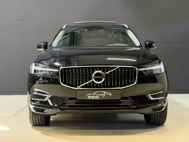 Volvo XC60 view 4