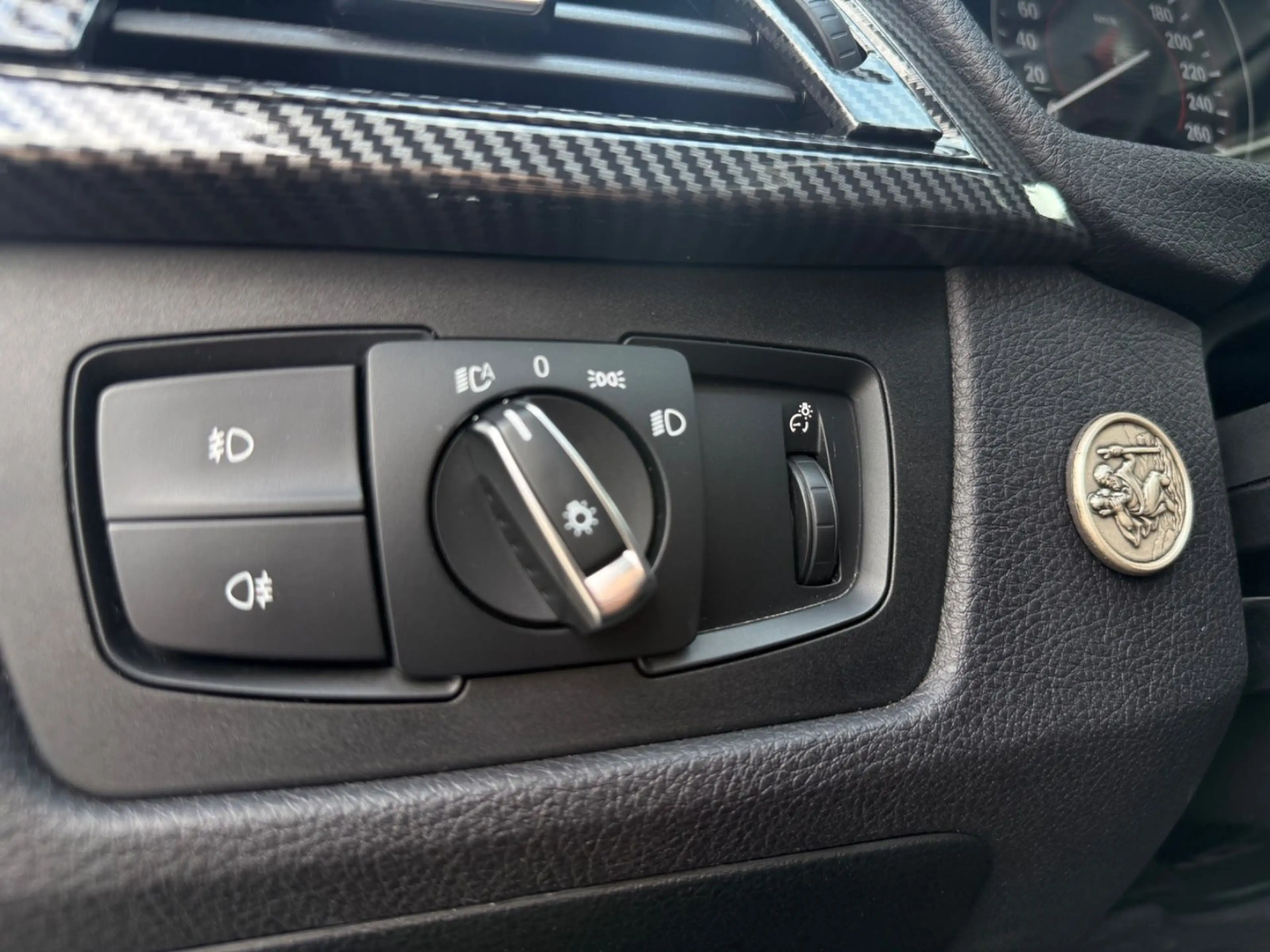 BMW 318 i Touring Sport Line*LED*HuD*Automatik* — photo 14