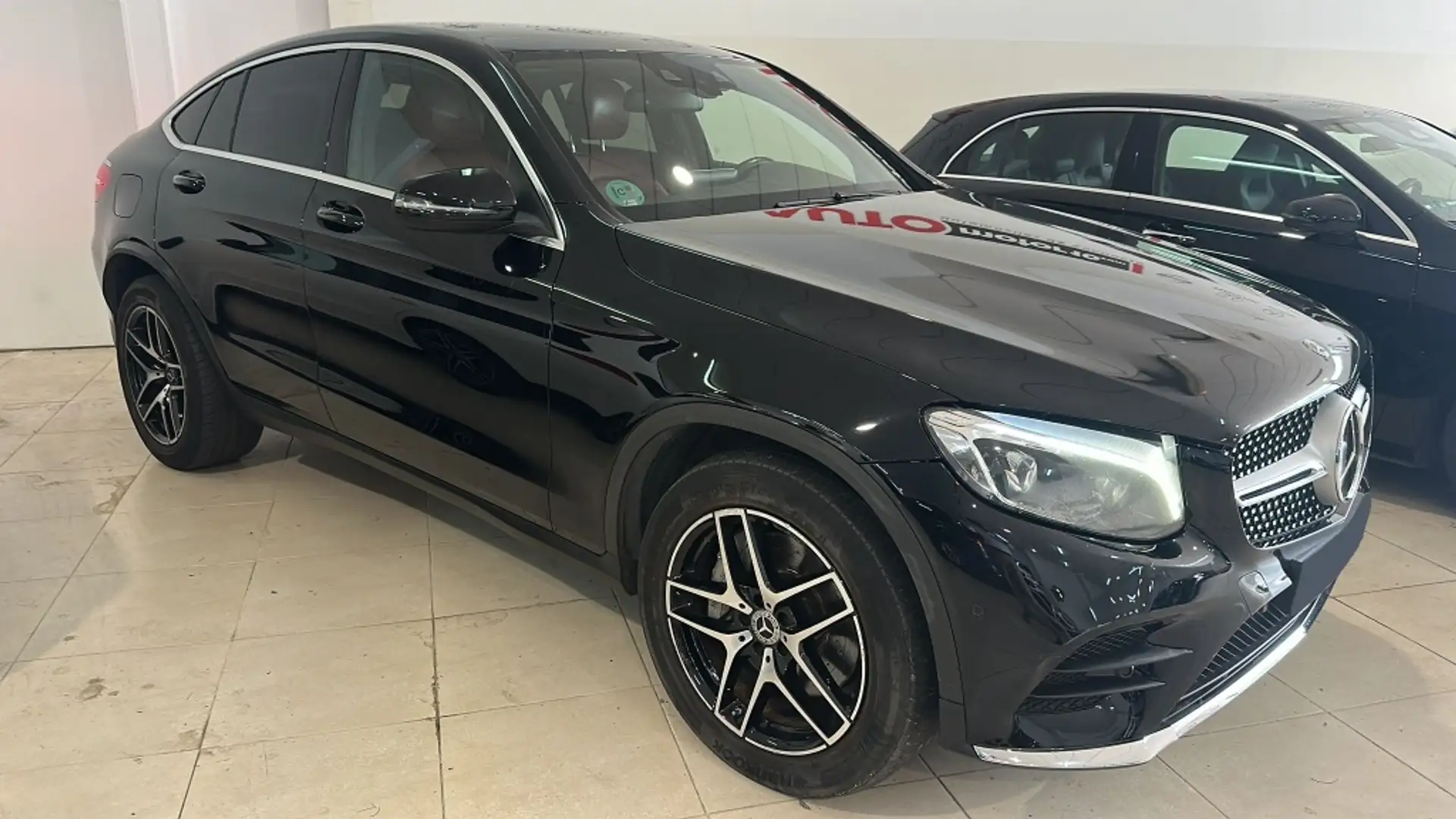 Mercedes-Benz GLC 250 Coupé 250d 4Matic Aut. Negro - 2