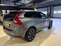 Volvo XC60 2.4 D4 5 cilinder Momentum AWD Grijs - thumbnail 2