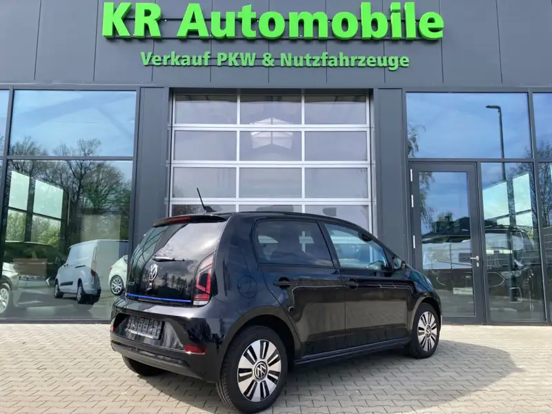 Annonce voiture d'occasion Volkswagen up! - CARADIZE