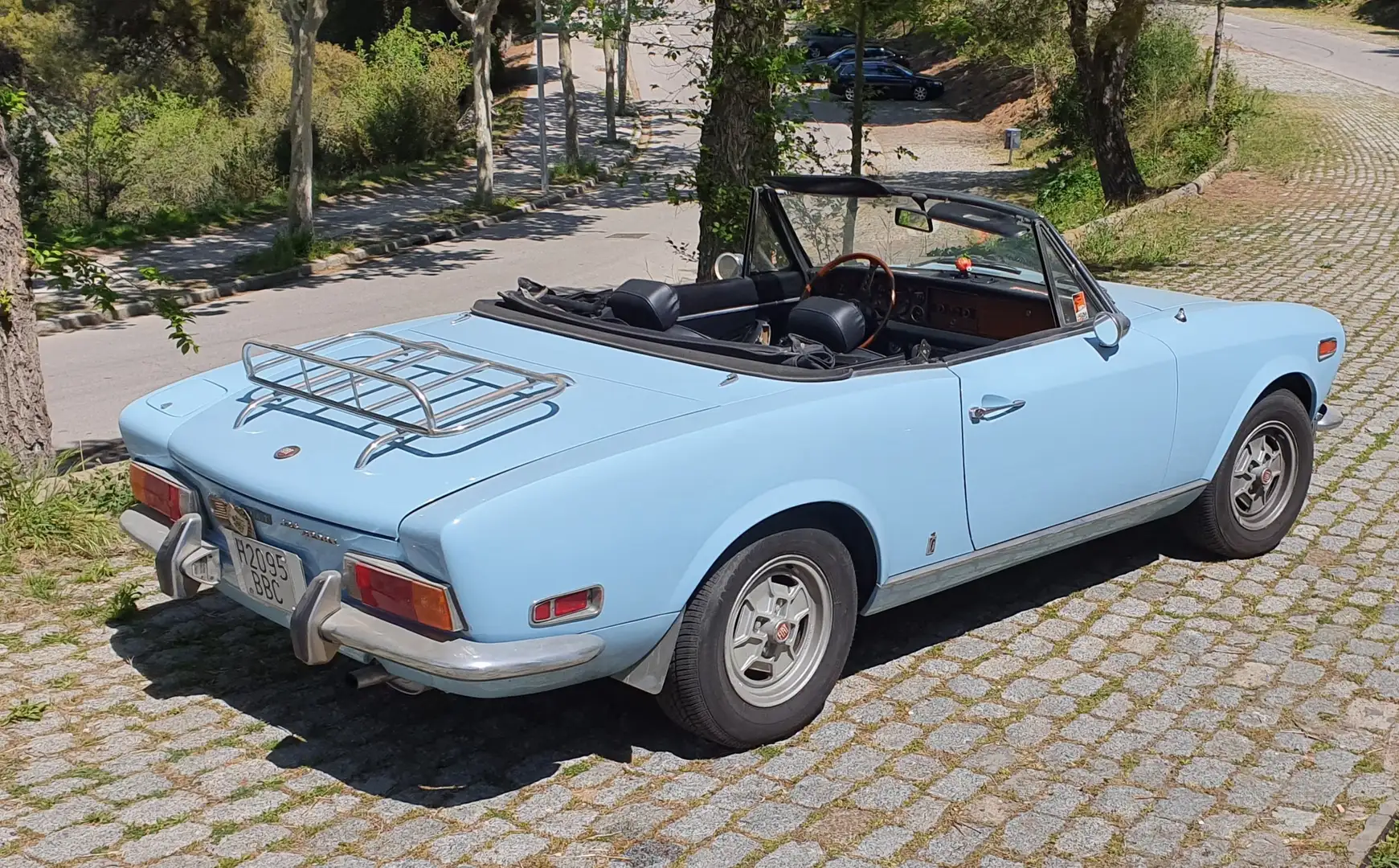 Fiat 124 Spider Fiat 124 sport spider bs1 Bleu - 2