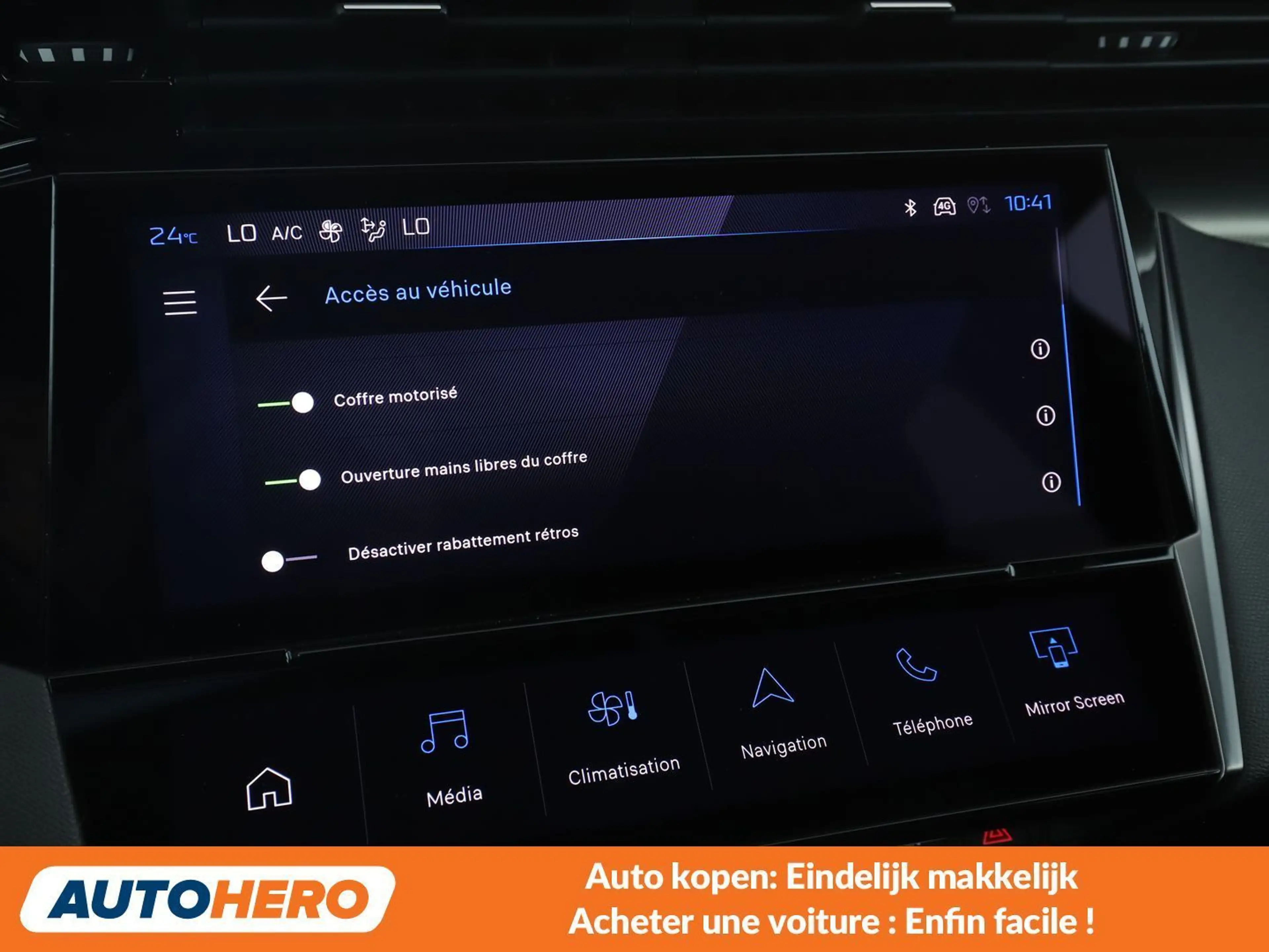 Peugeot 408 1.6 Hybrid GT — photo 12