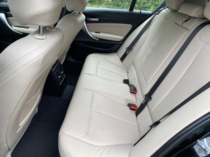 BMW 120 1 Limousine 5-trg. 120 d Sport Line — photo 11