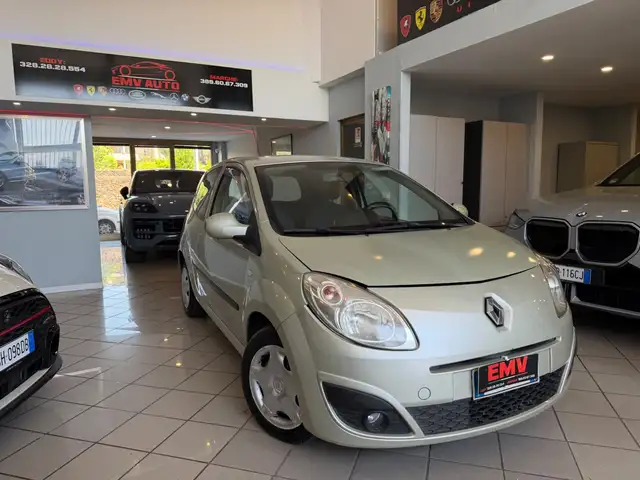 2010 Renault Twingo in Grey for sale