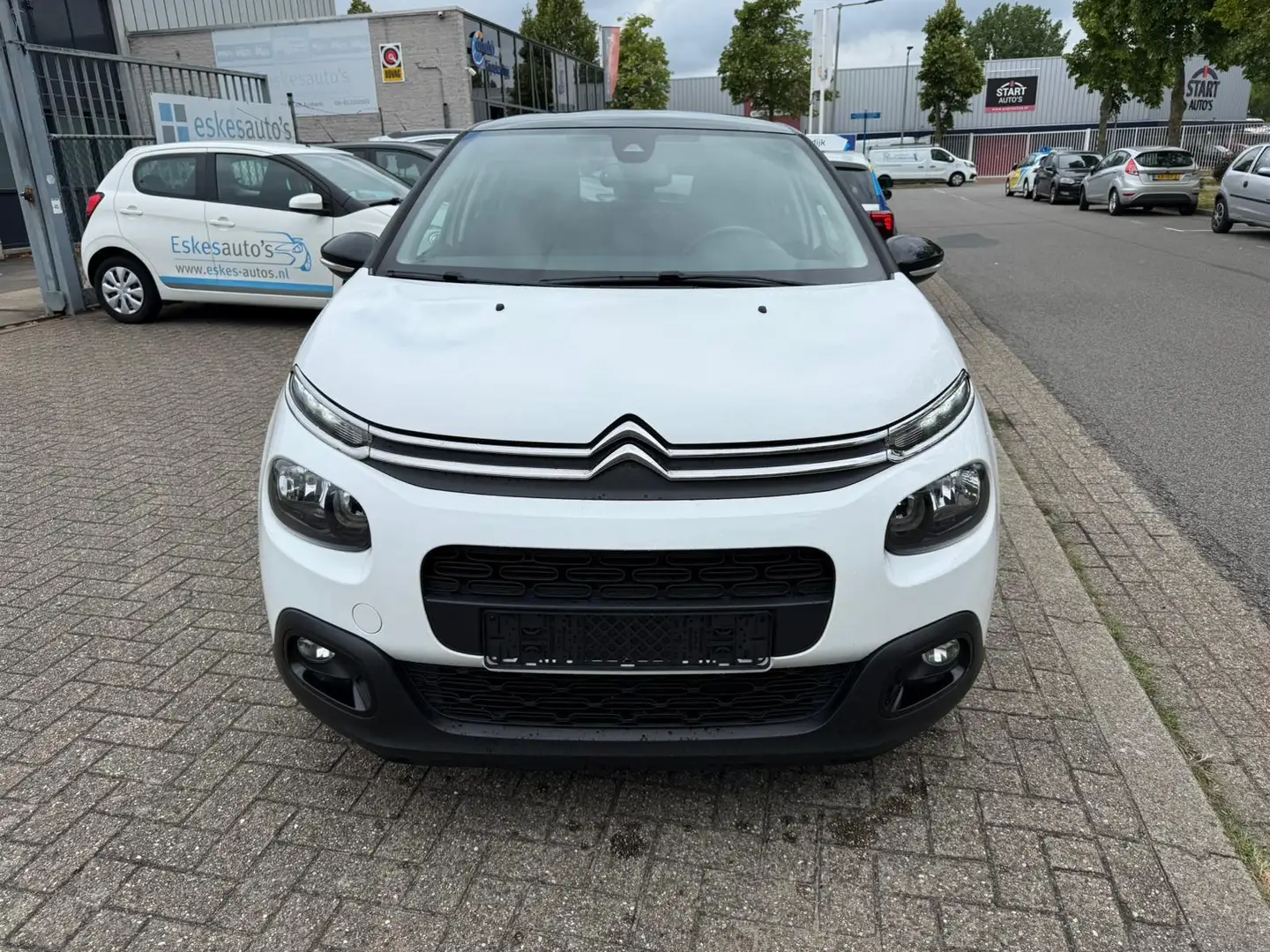 Citroen C3 1.2 PureTech S&S Feel Panodak, Navi, Nette auto Bianco - 2