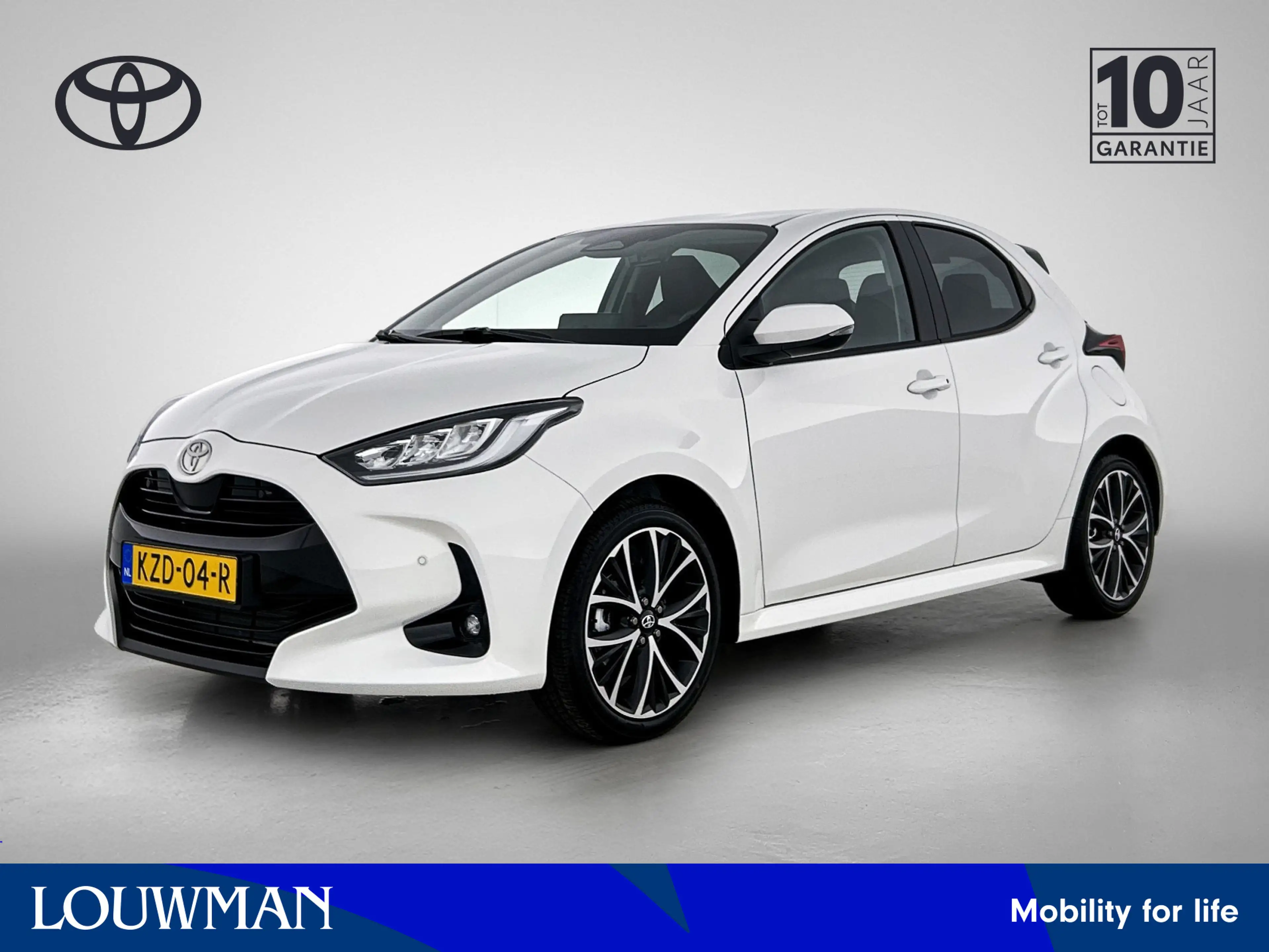 Toyota Yaris 1.5 Hybrid 115 Dynamic 3600,- voordeel!| Carplay |