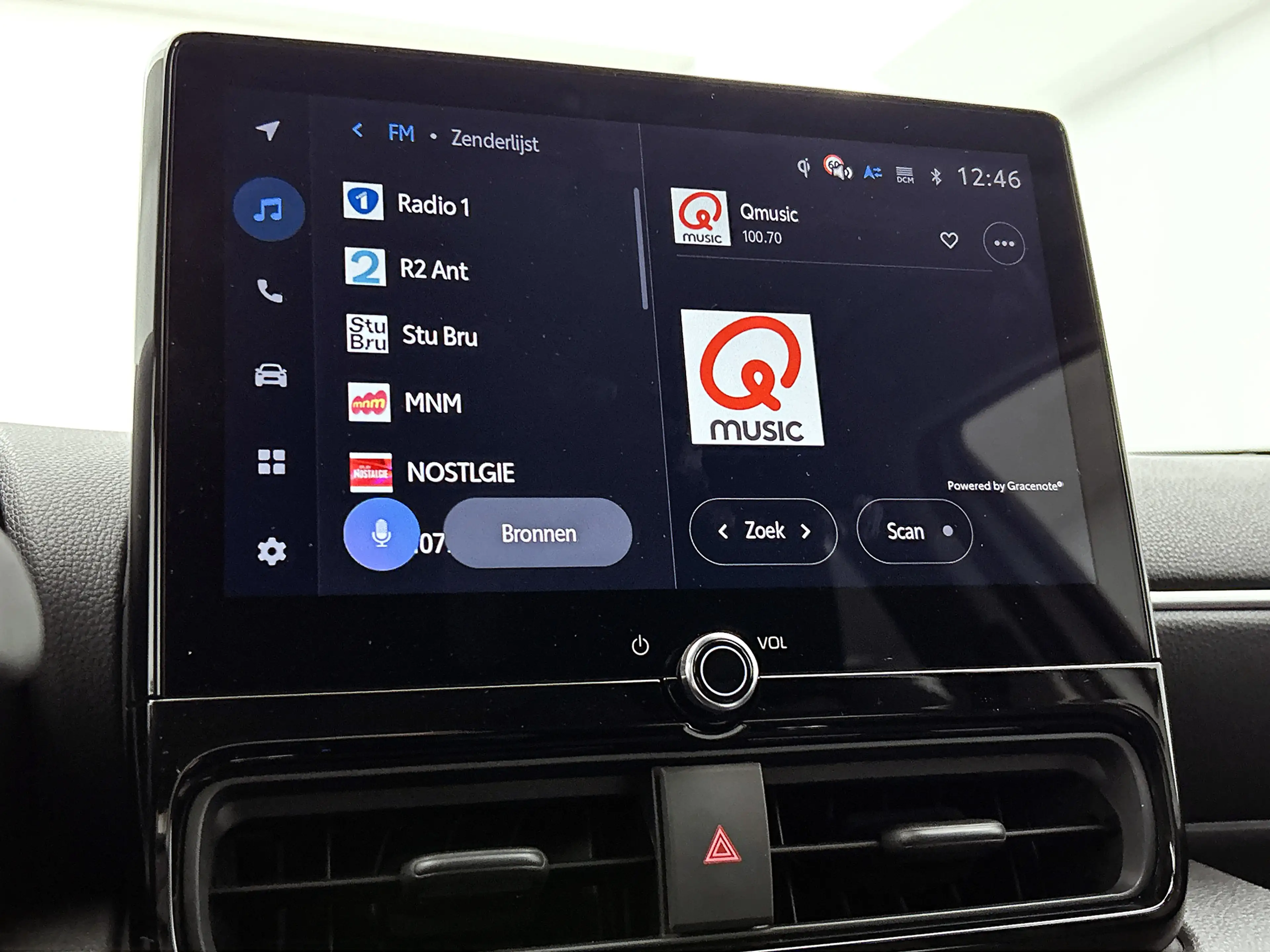 Toyota Yaris 1.5 Hybrid 115 Dynamic 3600,- voordeel!| Carplay | — photo 7