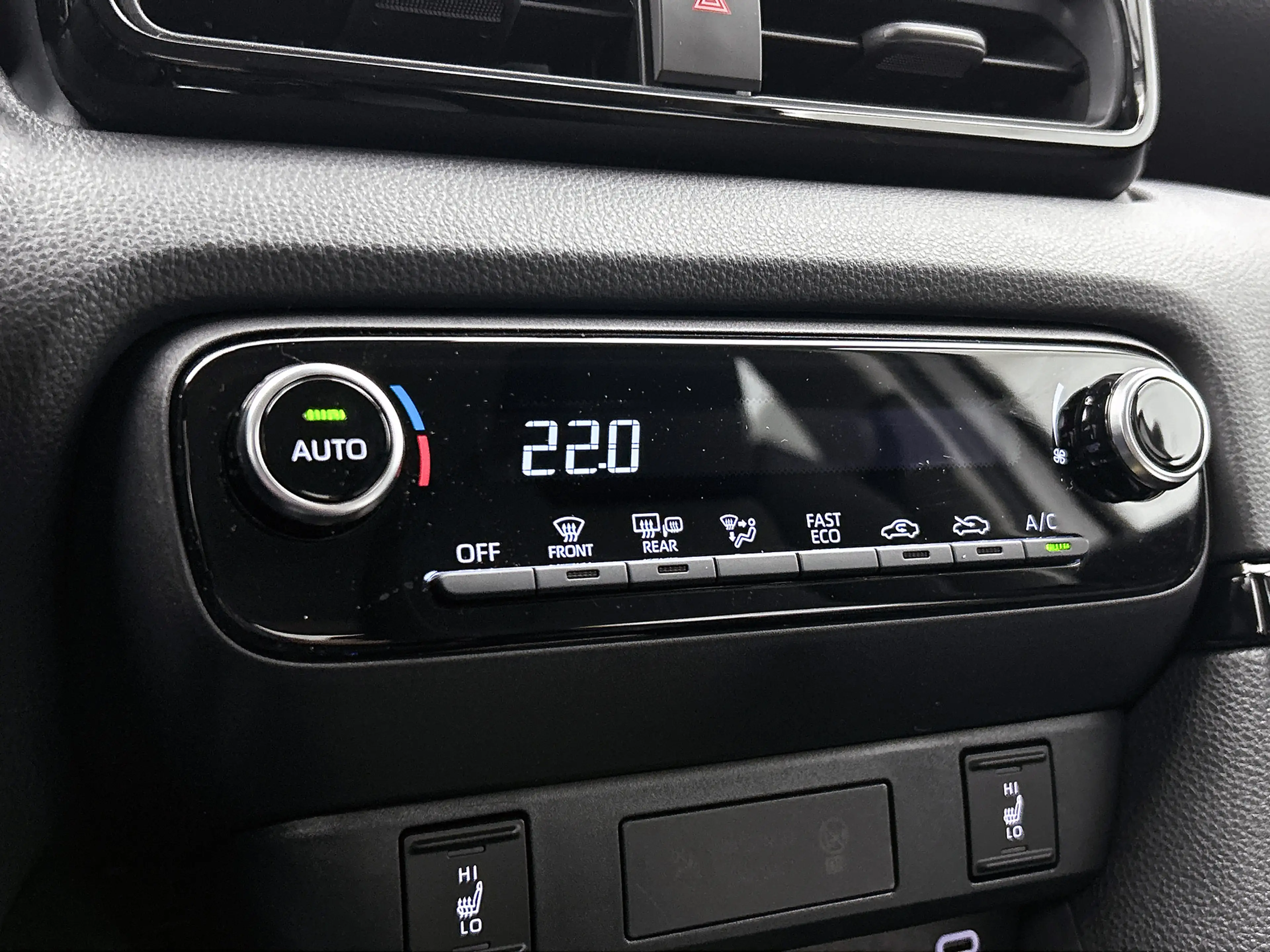 Toyota Yaris 1.5 Hybrid 115 Dynamic 3600,- voordeel!| Carplay | — photo 10