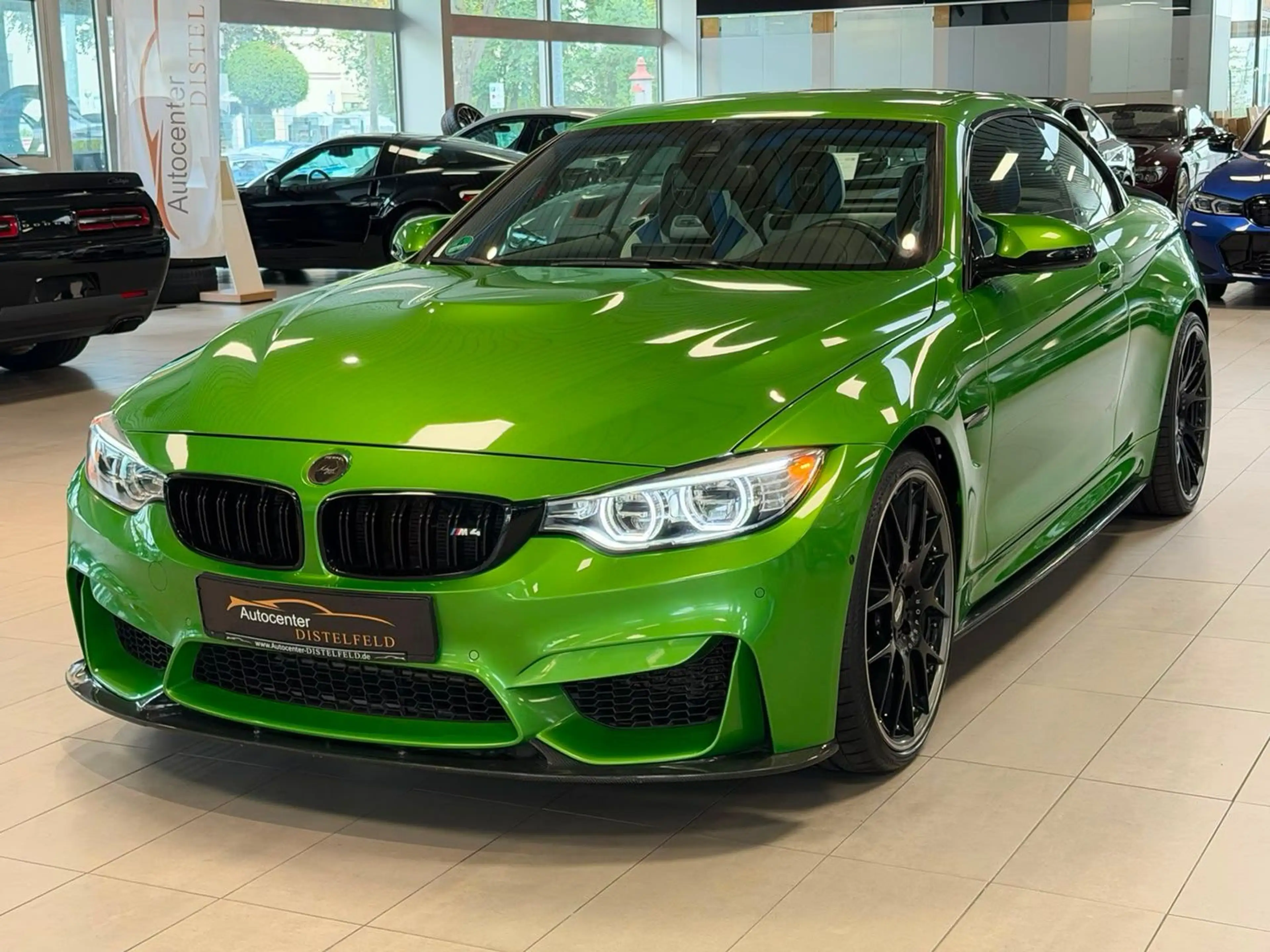 BMW M4 Nerpel Individual Performance Design