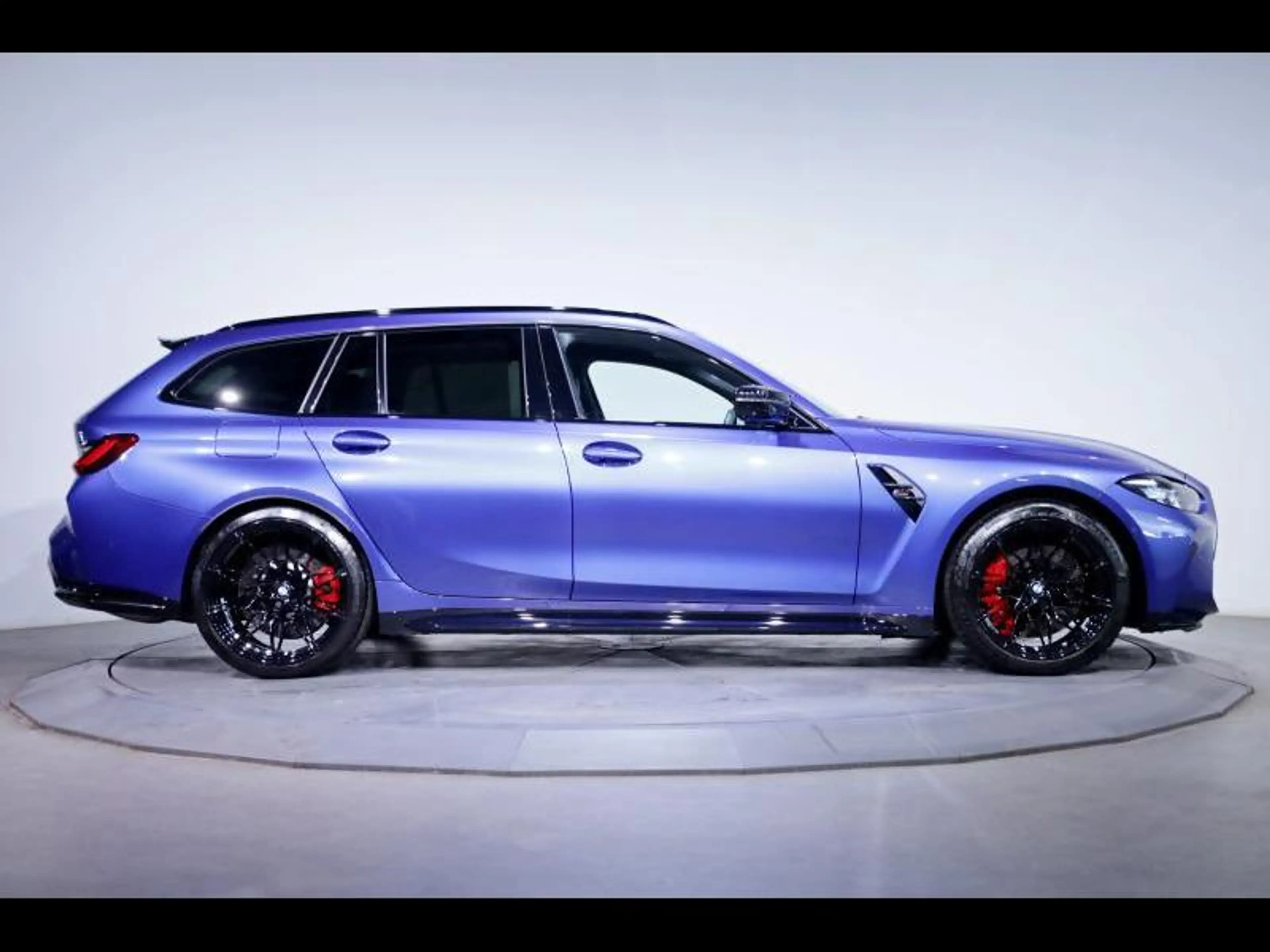 BMW M3 Competition M xDrive Touring — photo 3