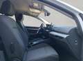 Volkswagen Golf VIII 1.5 eTSI DSG Life KESSY RFK GJR ACC PD Weiß - thumbnail 21