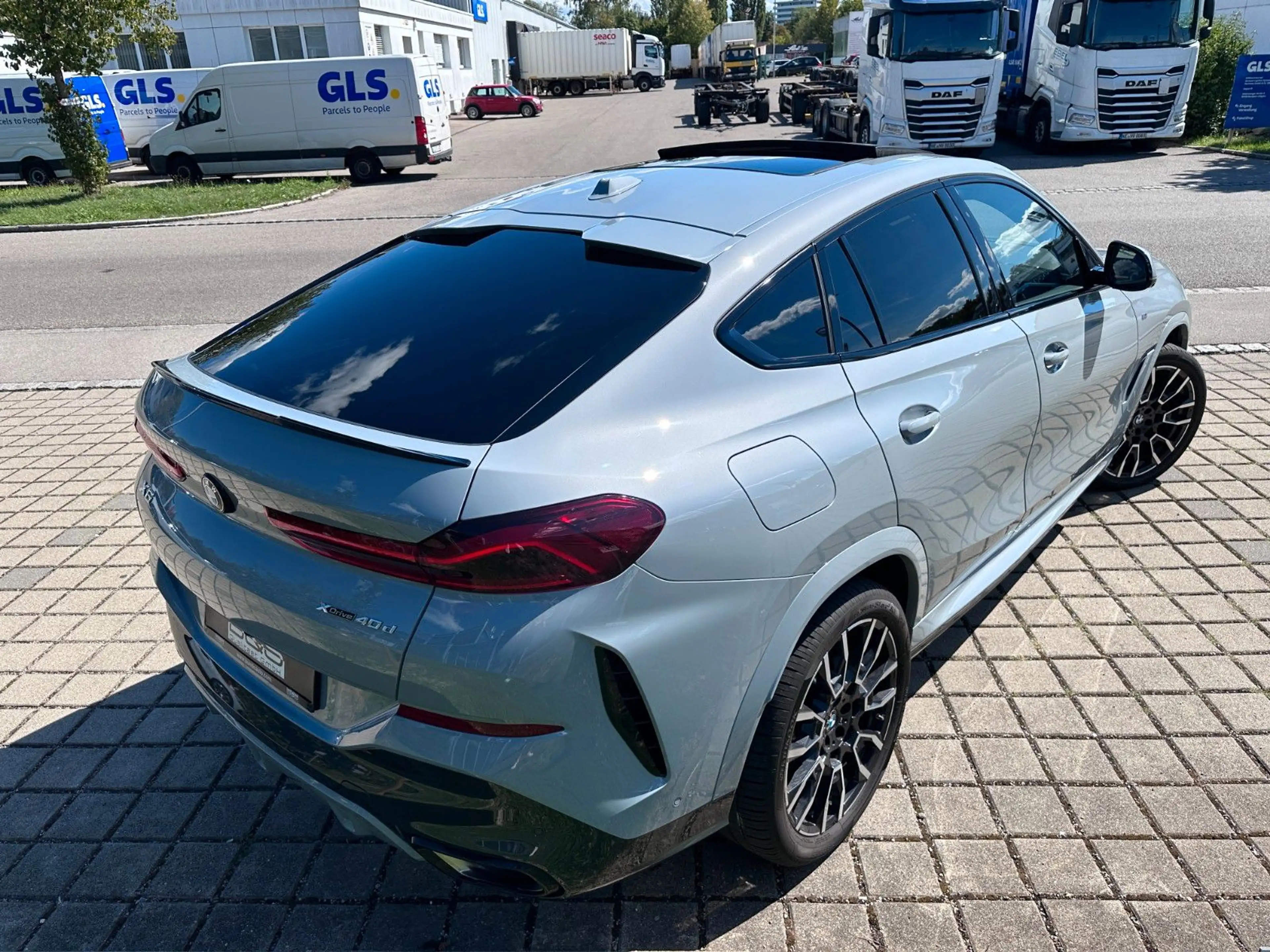 BMW X6 40 d xDrive M Sport |UNFALLFR|MWST AUSW|B&W| — photo 7