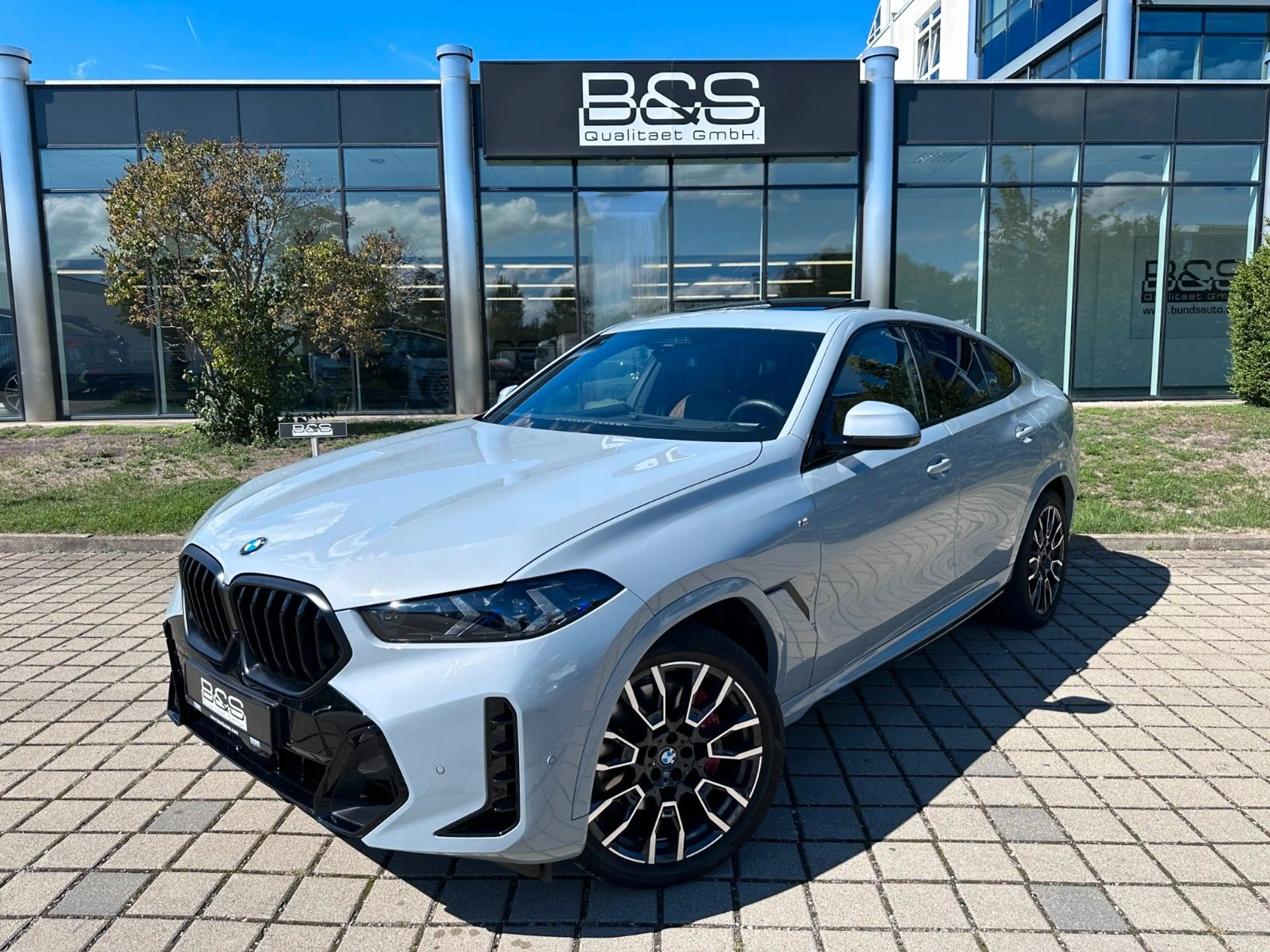 BMW X6 40 d xDrive M Sport |UNFALLFR|MWST AUSW|B&W| — photo 2