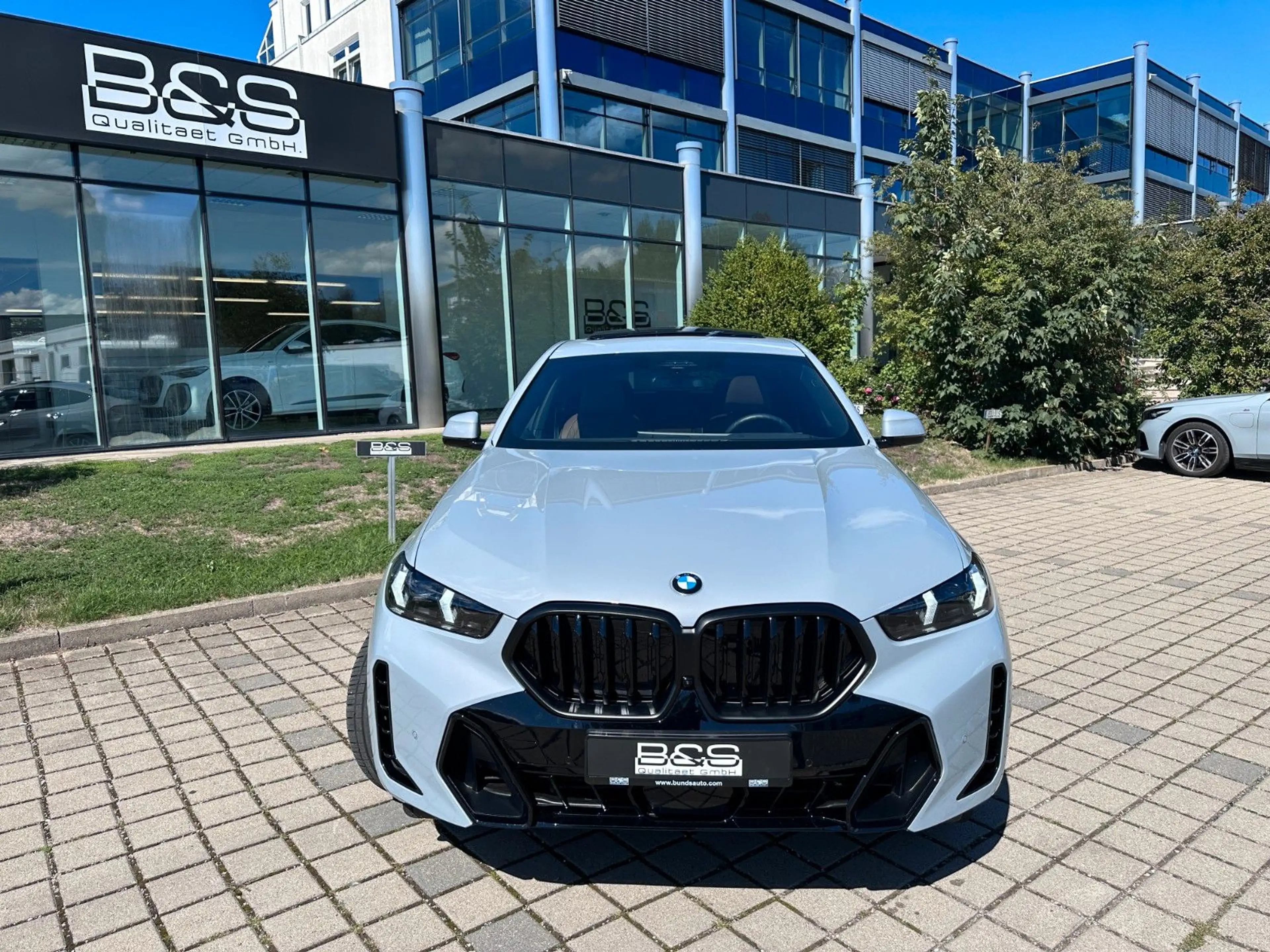 BMW X6 40 d xDrive M Sport |UNFALLFR|MWST AUSW|B&W| — photo 9