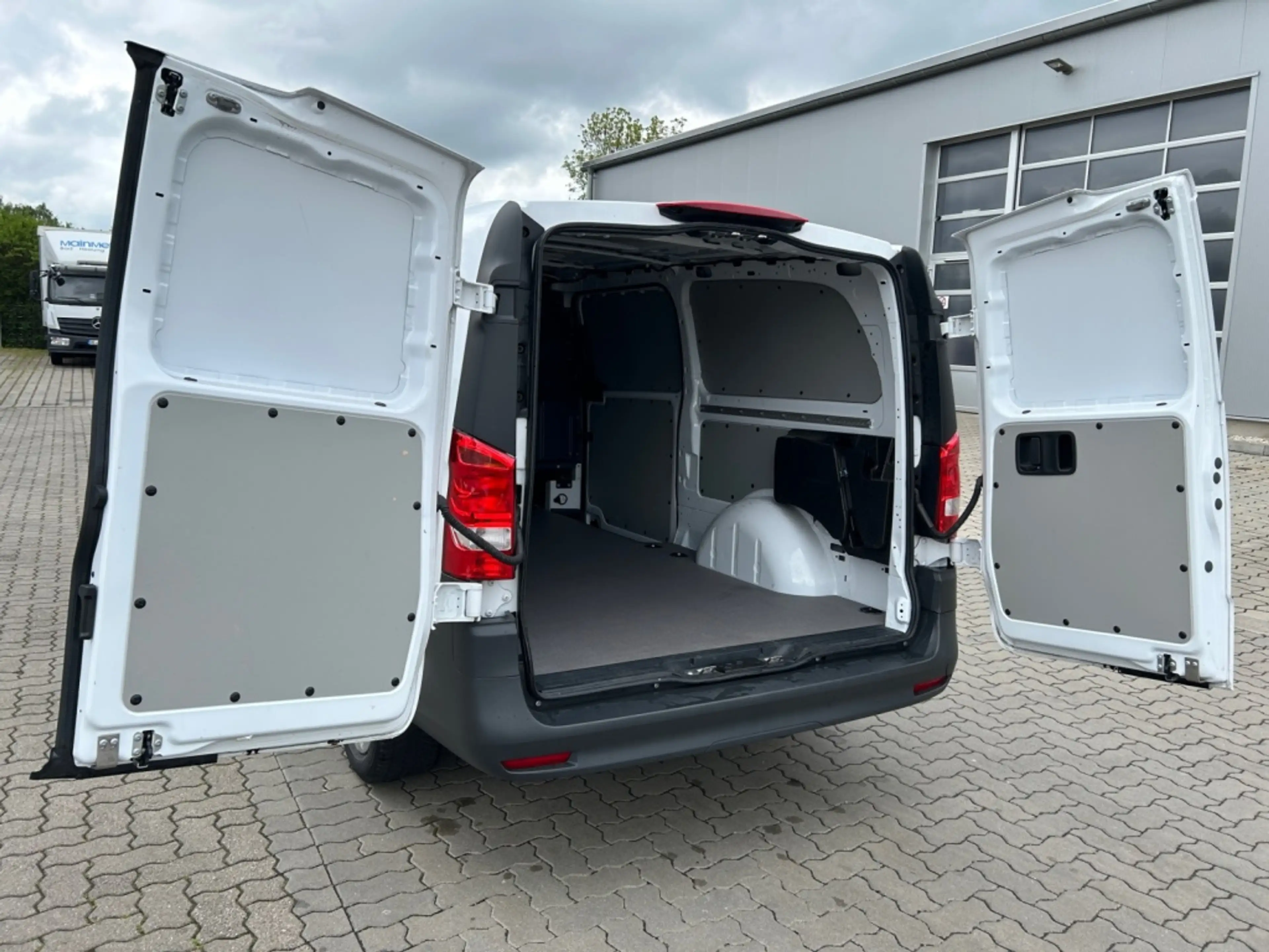 Mercedes-Benz Vito 116 CDI Kasten Extralang MBUX*KAM*KLIMA*AHK — photo 15