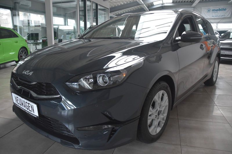 Kia Ceed SW / cee'd SW Ceed SW Ultimate Edition DCT Navi Kamera SCC — photo 9