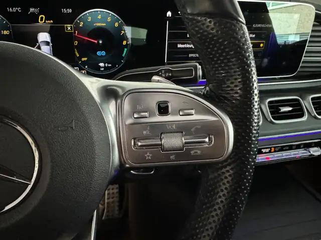 Mercedes-Benz Gle view 13