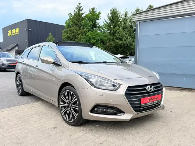 Hyundai i40 1.7CRDI automaat 79.000km 1j garantie