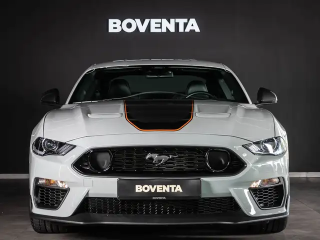 Ford Mustang view 2