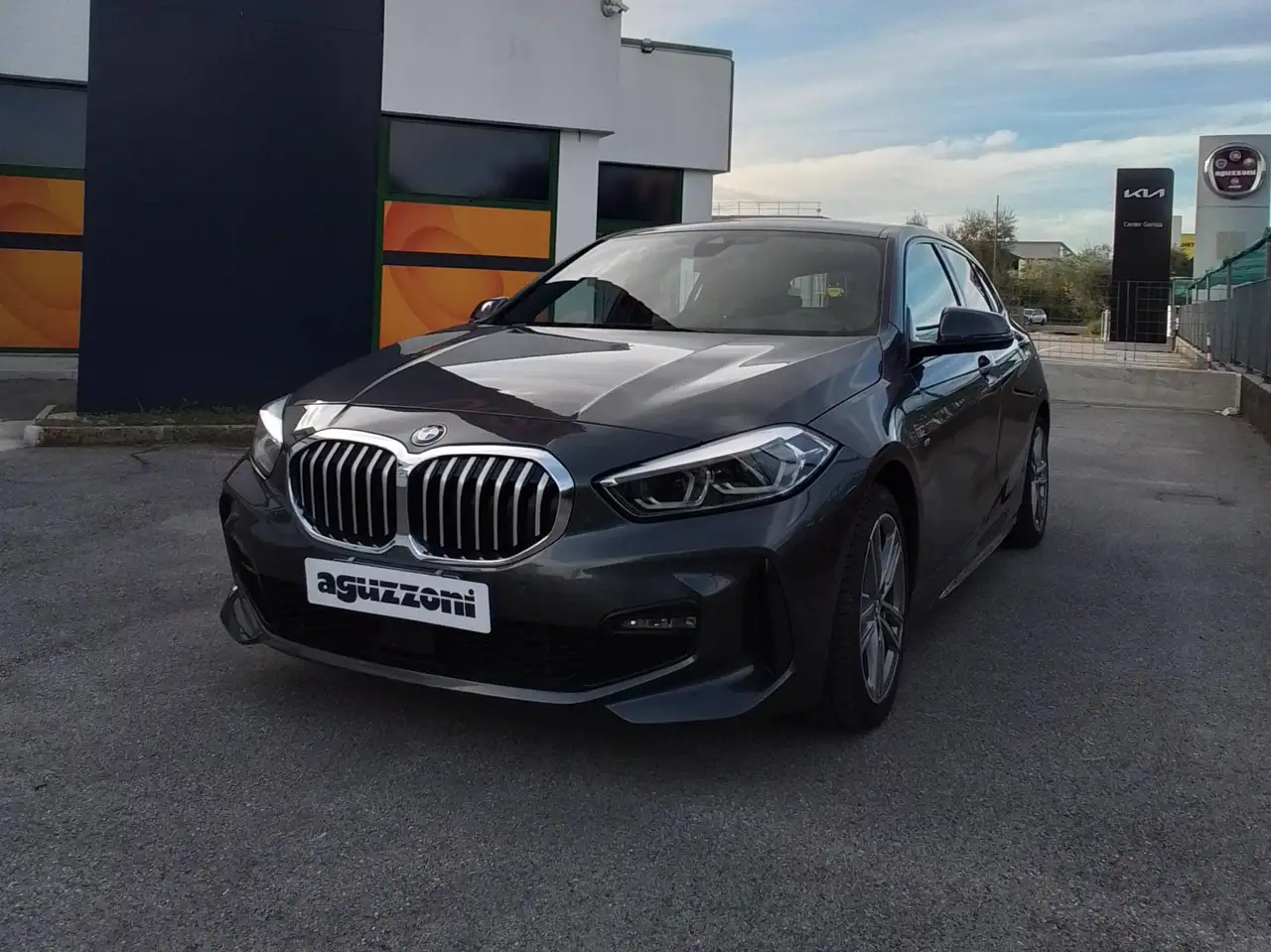 BMW 118