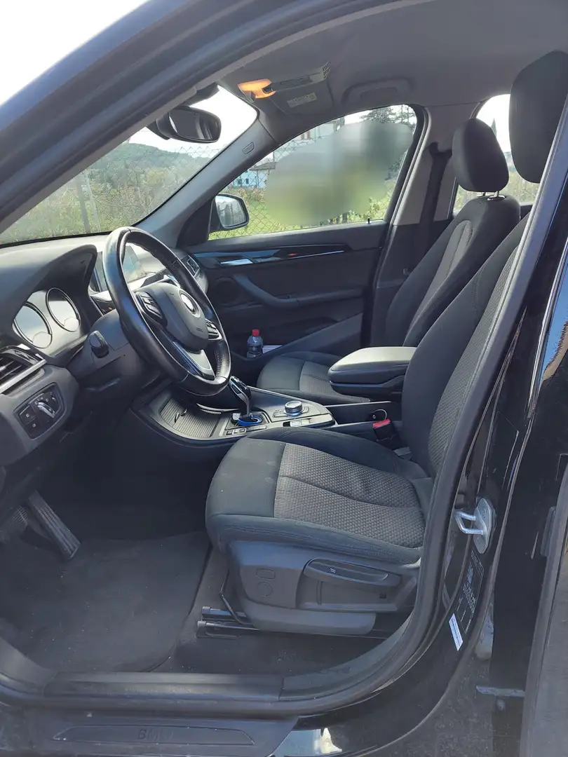 BMW X1 X1 sdrive18i Advantage 140cv auto 7m Nero - 1